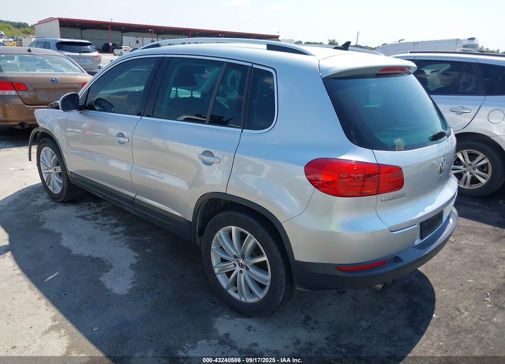 2013 VOLKSWAGEN TIGUAN SE VIN: WVGBV7AX9DW507668