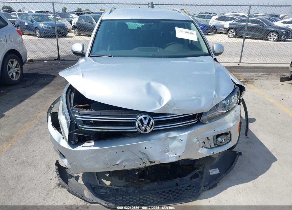 2013 VOLKSWAGEN TIGUAN SE VIN: WVGBV7AX9DW507668