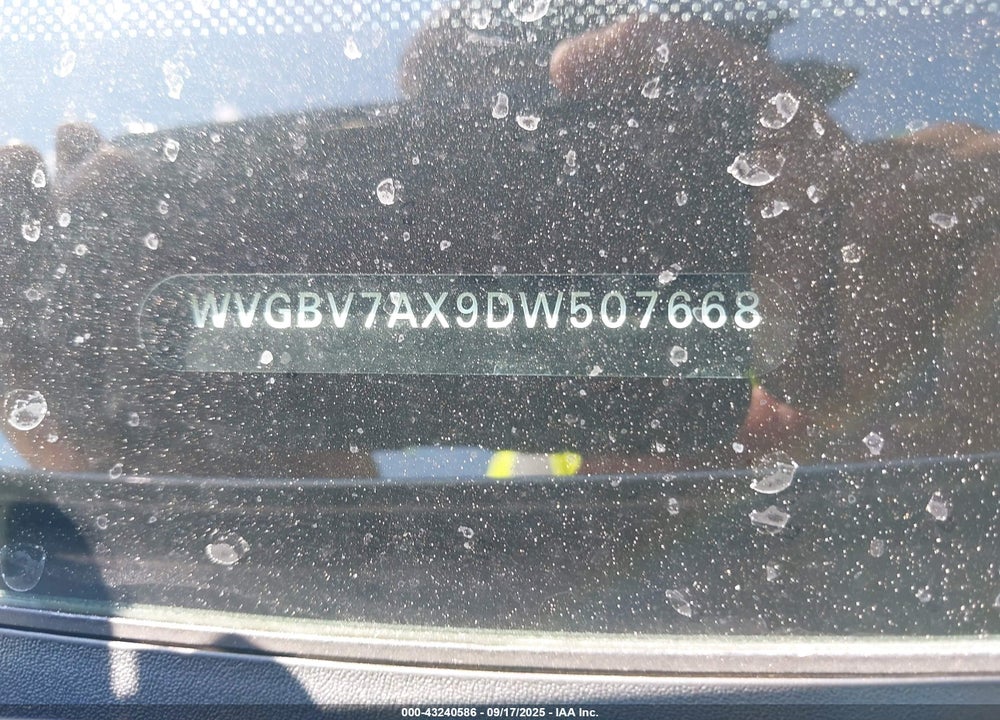 2013 VOLKSWAGEN TIGUAN SE VIN: WVGBV7AX9DW507668