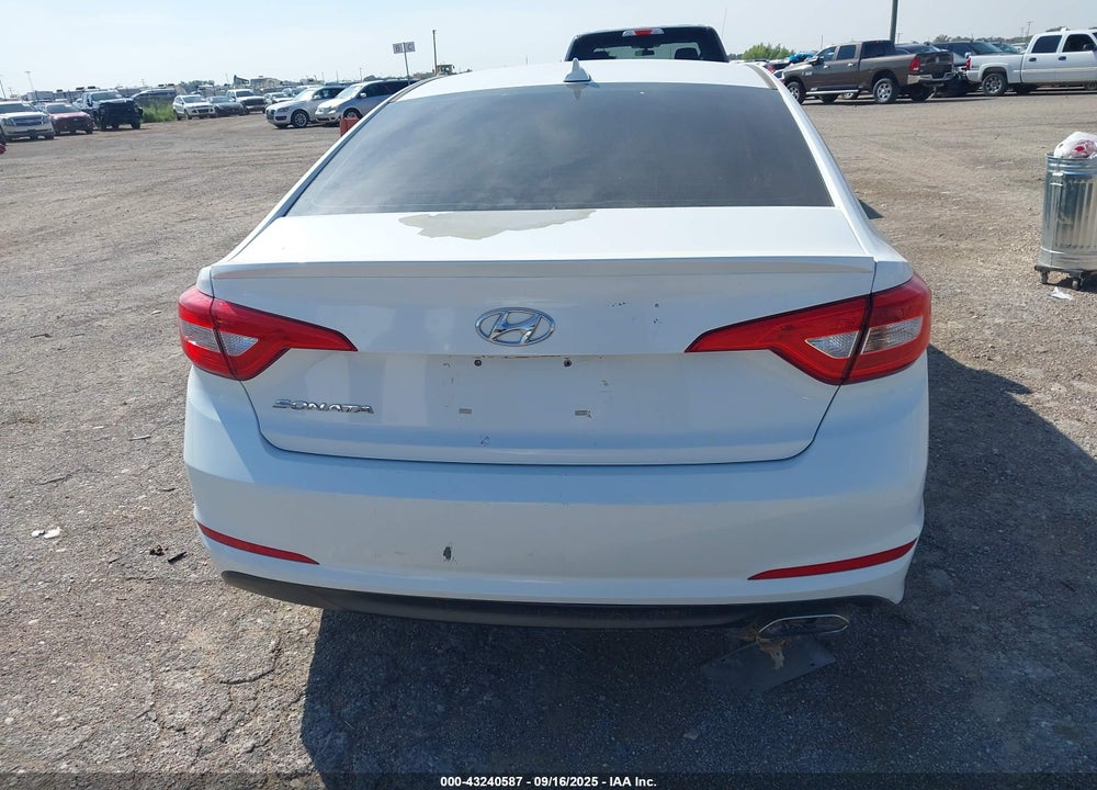 2017 HYUNDAI SONATA VIN: 5NPE24AF3HH553234