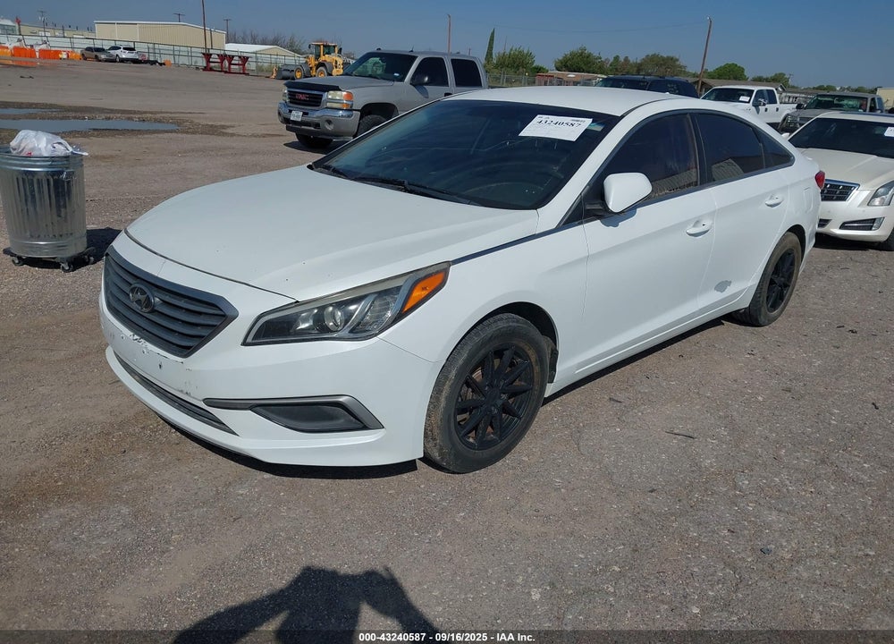 2017 HYUNDAI SONATA VIN: 5NPE24AF3HH553234