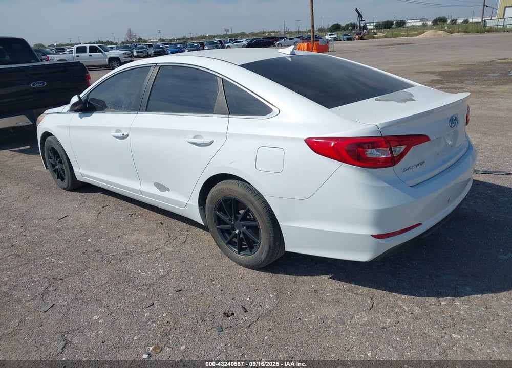 2017 HYUNDAI SONATA VIN: 5NPE24AF3HH553234