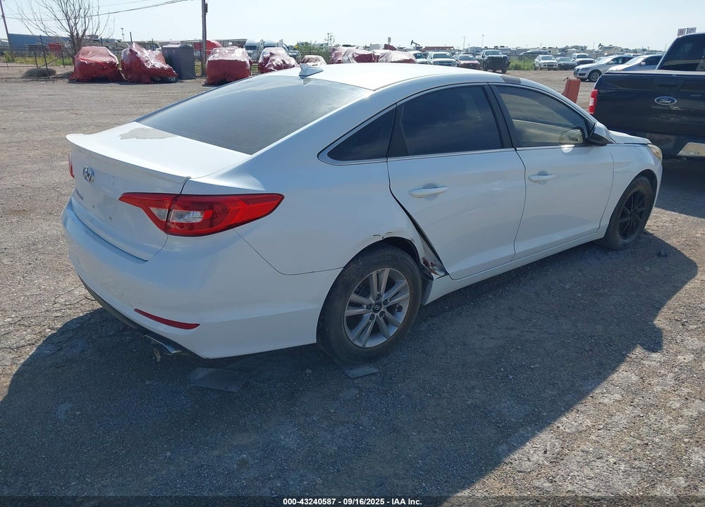 2017 HYUNDAI SONATA VIN: 5NPE24AF3HH553234