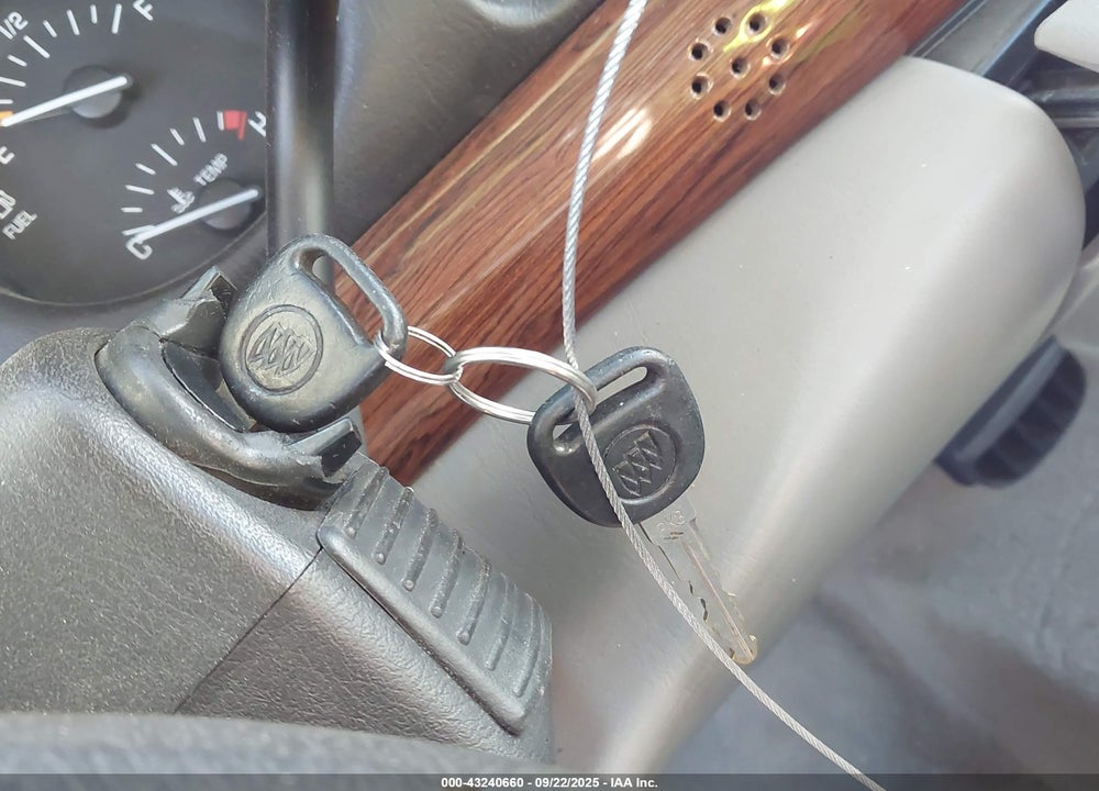 2005 BUICK LESABRE CUSTOM VIN: 1G4HP52K95U159461