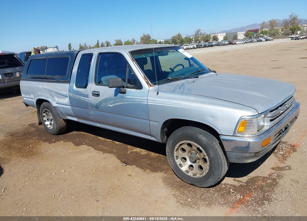 1989 TOYOTA PICKUP 1/2 TON EX LNG WHLBSE DLX VIN: JT4RN93P0K0009628
