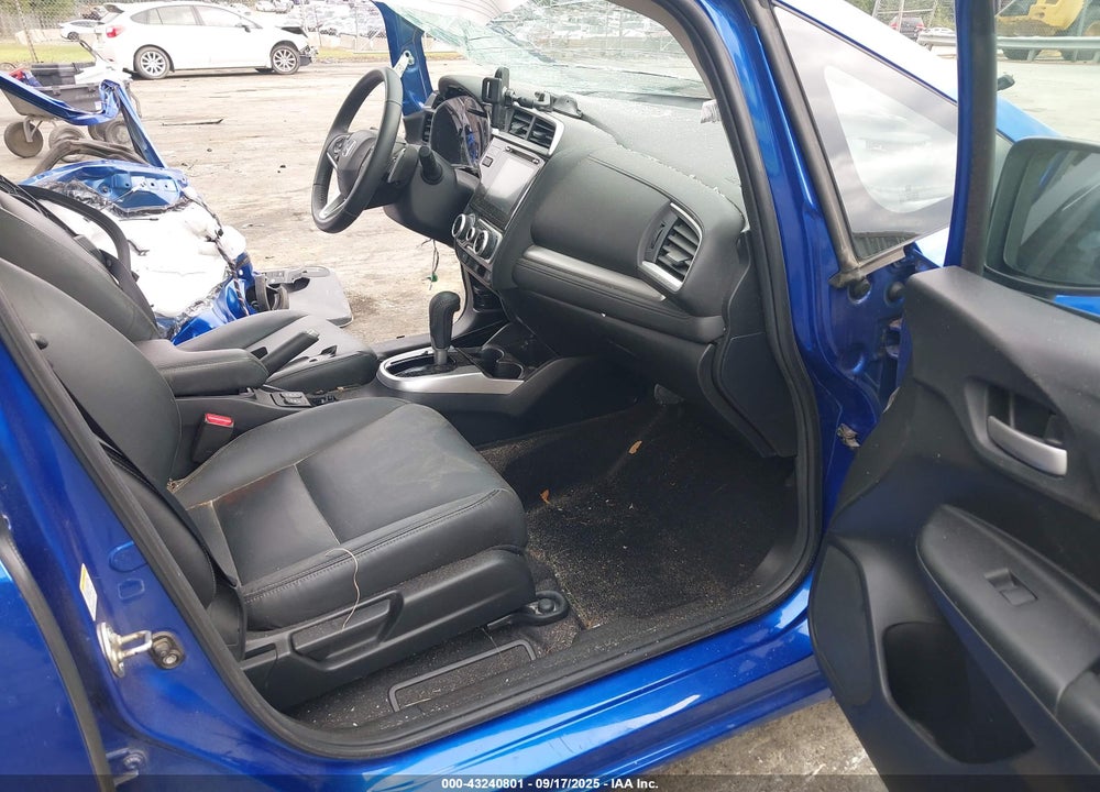 2016 HONDA FIT VIN: 3HGGK5H96GM703703
