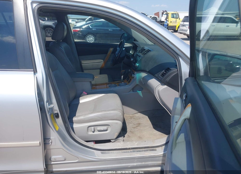2009 TOYOTA HIGHLANDER HYBRID VIN: JTEEW44A192031219