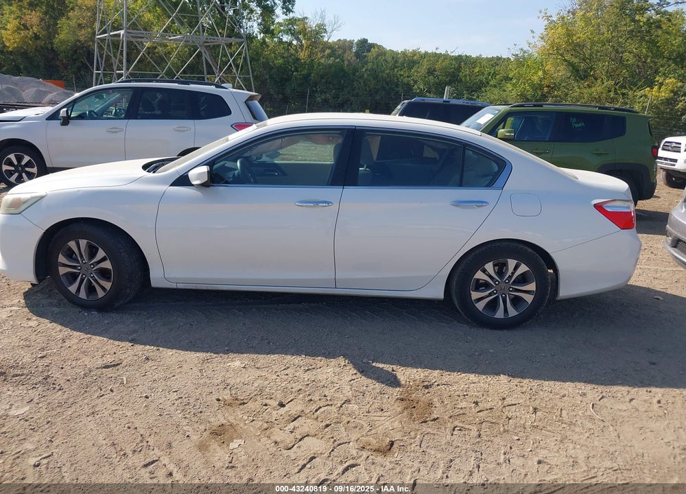2013 HONDA ACCORD VIN: 1HGCR2F30DA032383