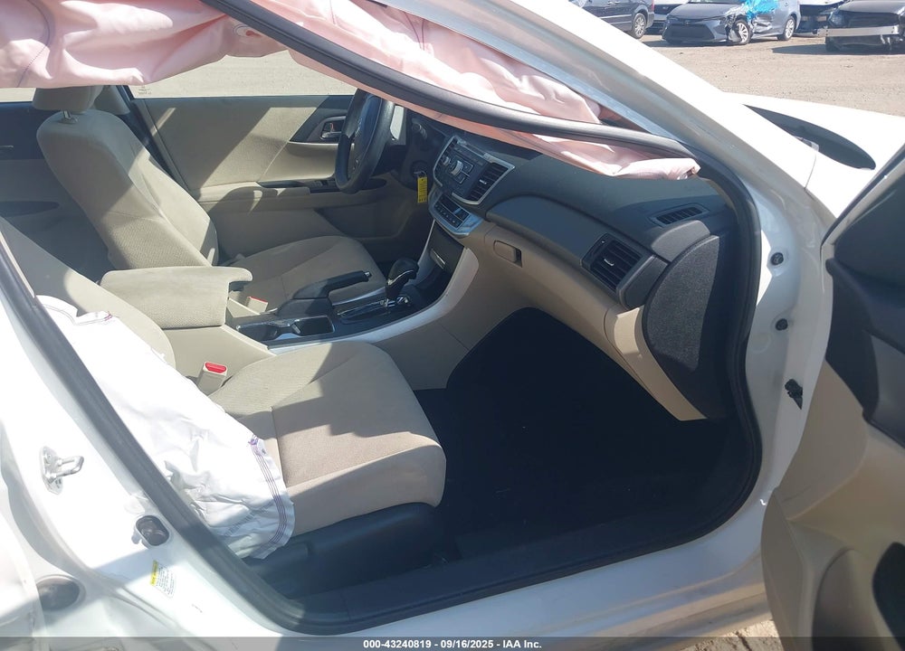 2013 HONDA ACCORD VIN: 1HGCR2F30DA032383
