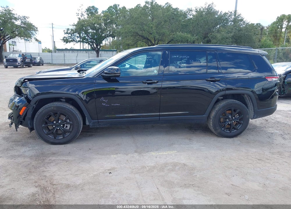2024 JEEP GRAND CHEROKEE L VIN: 1C4RJKAG8R8517315