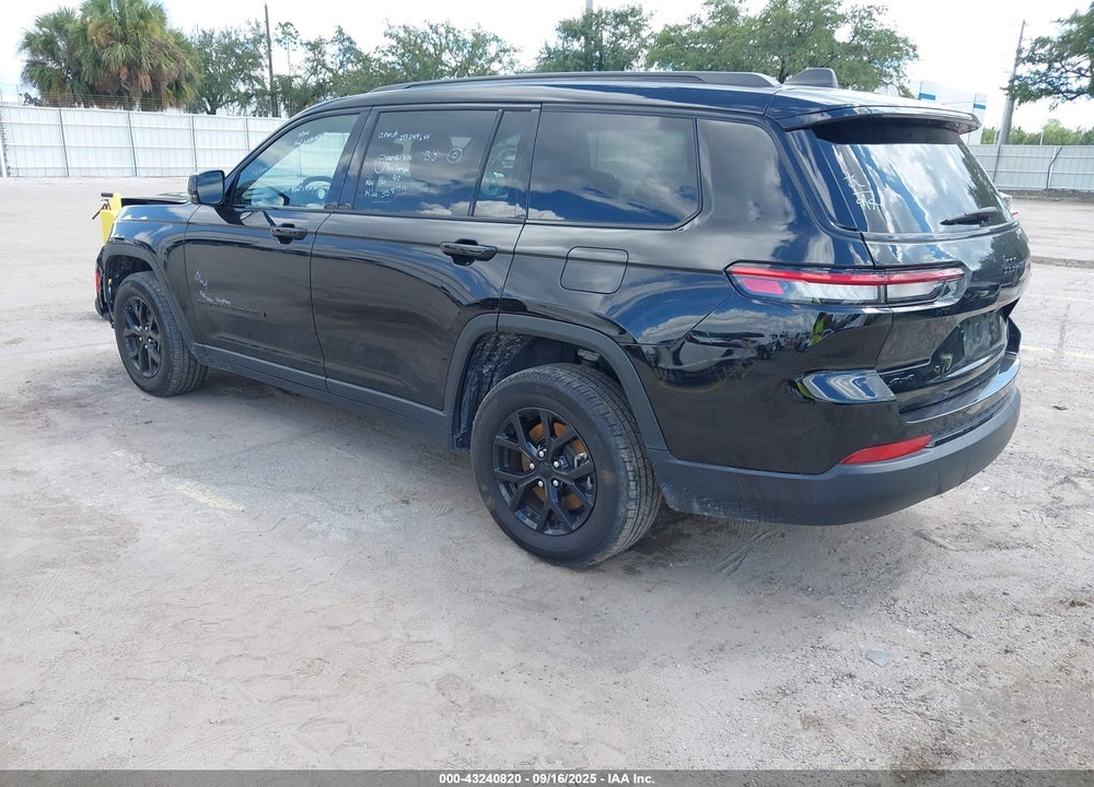 2024 JEEP GRAND CHEROKEE L VIN: 1C4RJKAG8R8517315
