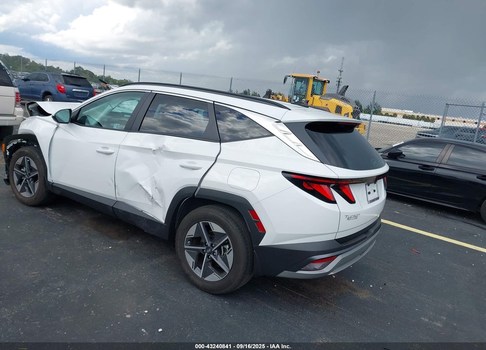 2025 HYUNDAI TUCSON SEL VIN: 5NMJB3DE0SH542353