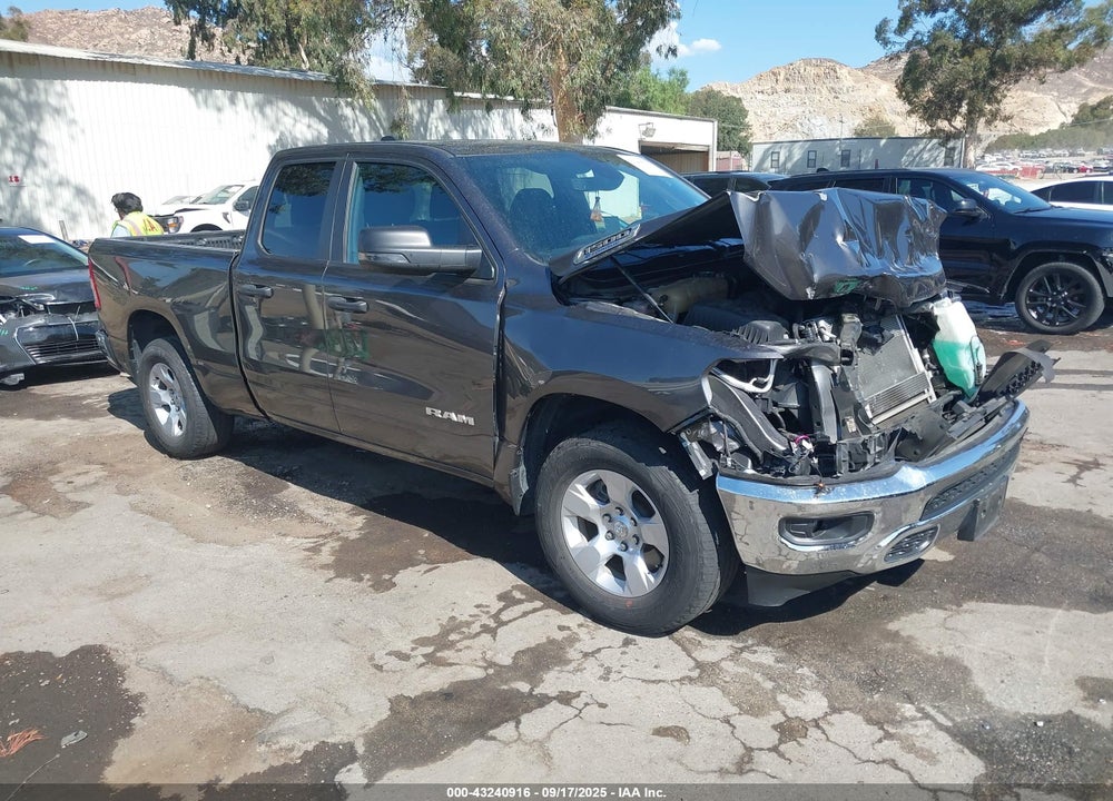 2023 RAM 1500 BIG HORN 4X2 6'4 BOX VIN: 1C6RREBG0PN585669