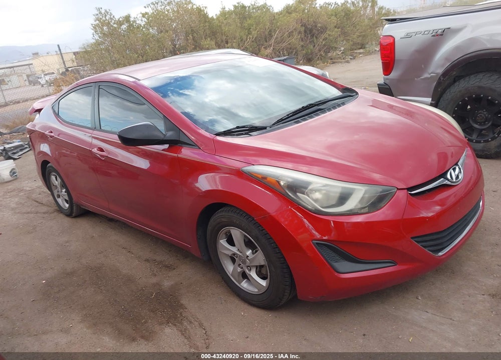 2014 HYUNDAI ELANTRA VIN: KMHDH4AE5EU117872