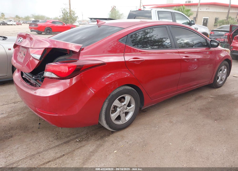 2014 HYUNDAI ELANTRA VIN: KMHDH4AE5EU117872