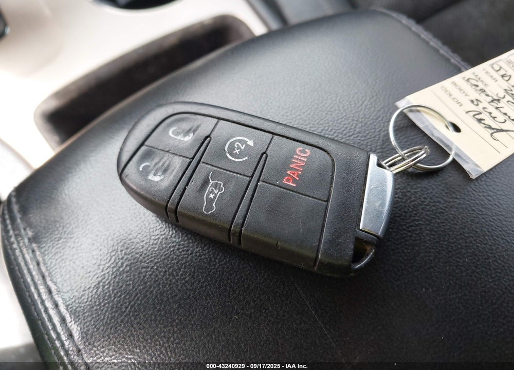 2015 JEEP GRAND CHEROKEE VIN: 1C4RJFAGXFC699034