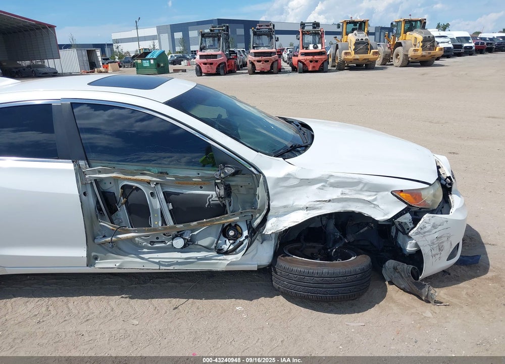 2014 ACURA ILX VIN: 19VDE1F3XEE015185