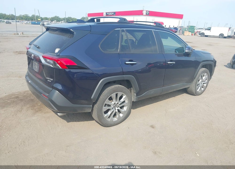 2021 TOYOTA RAV4 VIN: 2T3N1RFV0MW187364