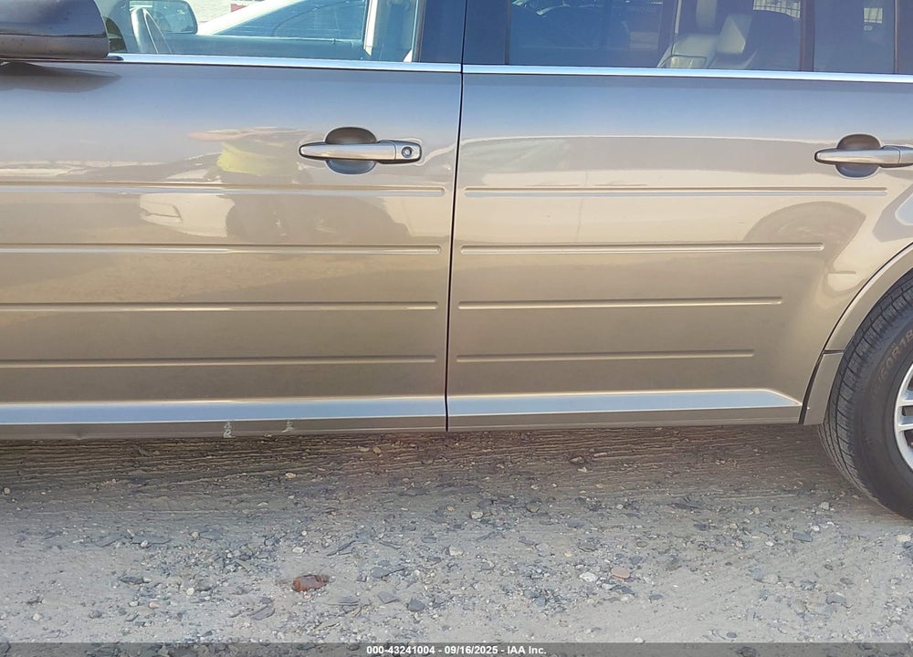 2014 FORD FLEX VIN: 2FMGK5C81EBD24700