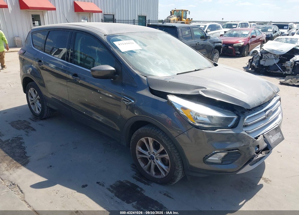 2017 FORD ESCAPE SE VIN: 1FMCU0GDXHUC54860