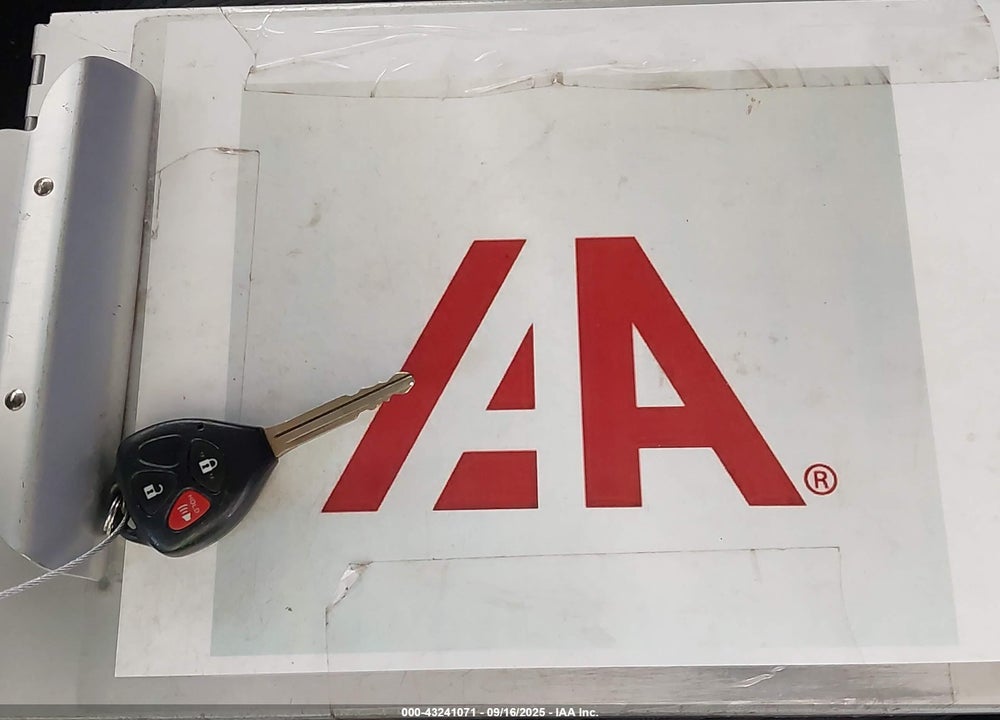 2011 SCION XB VIN: JTLZE4FE0B1126041