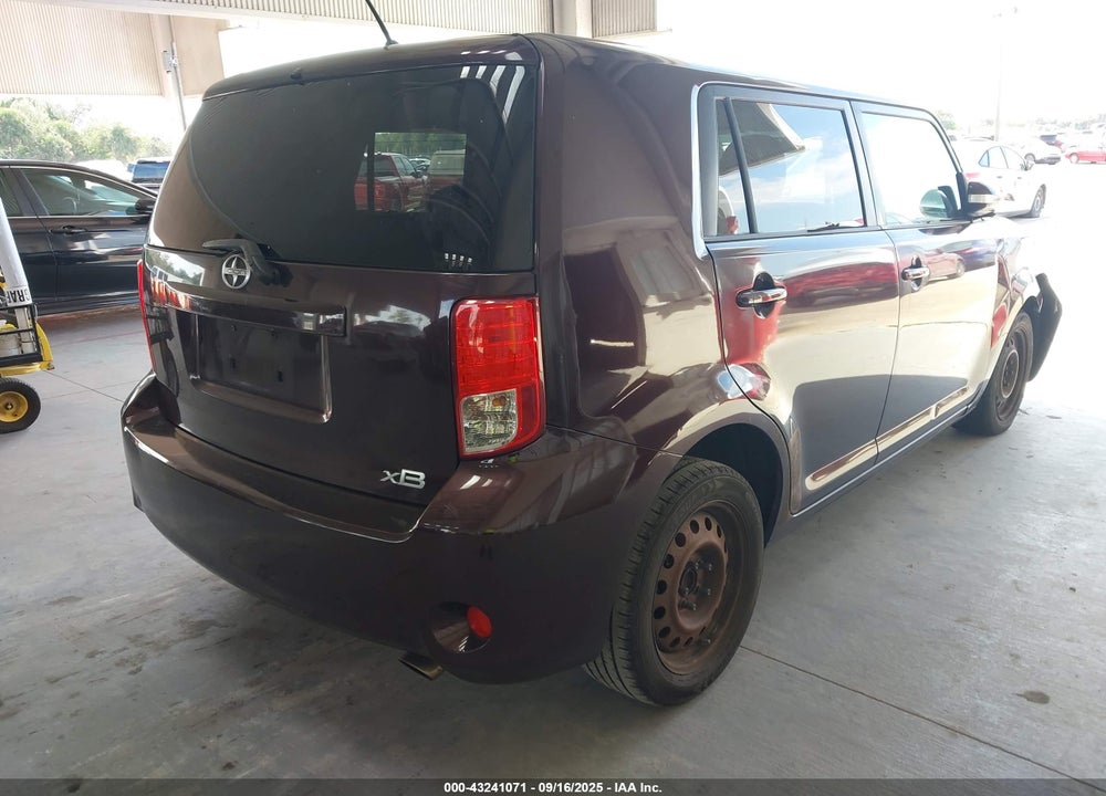 2011 SCION XB VIN: JTLZE4FE0B1126041