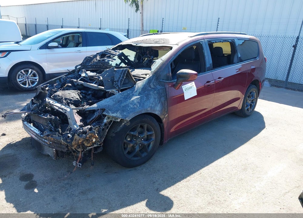 2019 CHRYSLER PACIFICA TOURING L PLUS VIN: 2C4RC1EG3KR588012