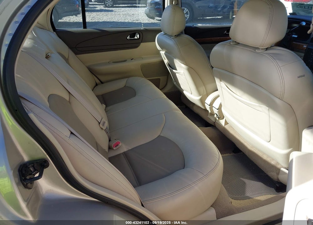2002 LINCOLN CONTINENTAL VIN: 1LNHM97V82Y699150