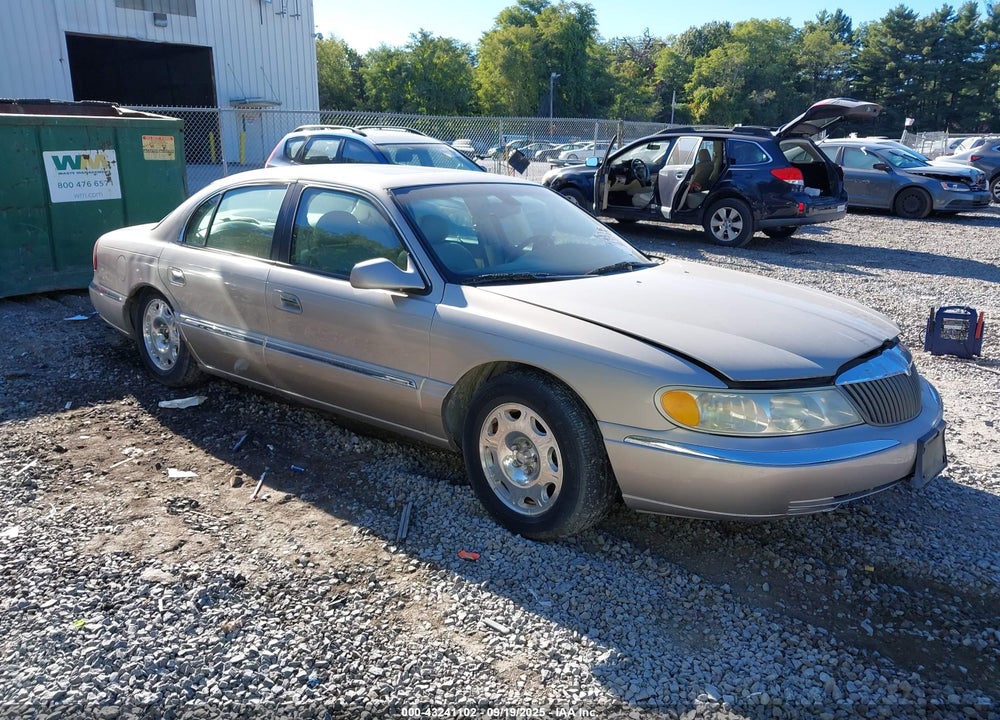 2002 LINCOLN CONTINENTAL VIN: 1LNHM97V82Y699150