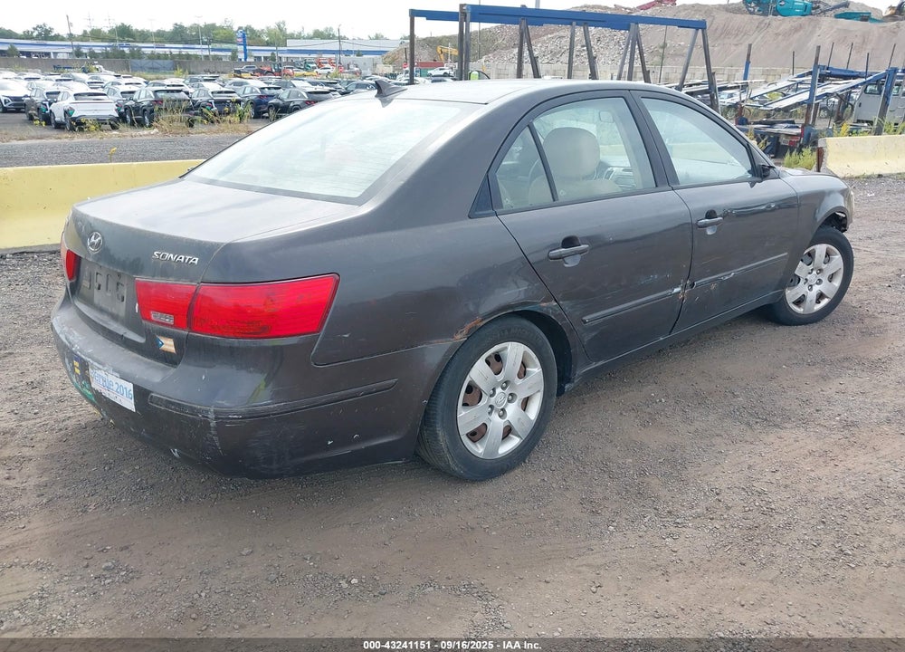 2010 HYUNDAI SONATA VIN: 5NPET4AC4AH589149