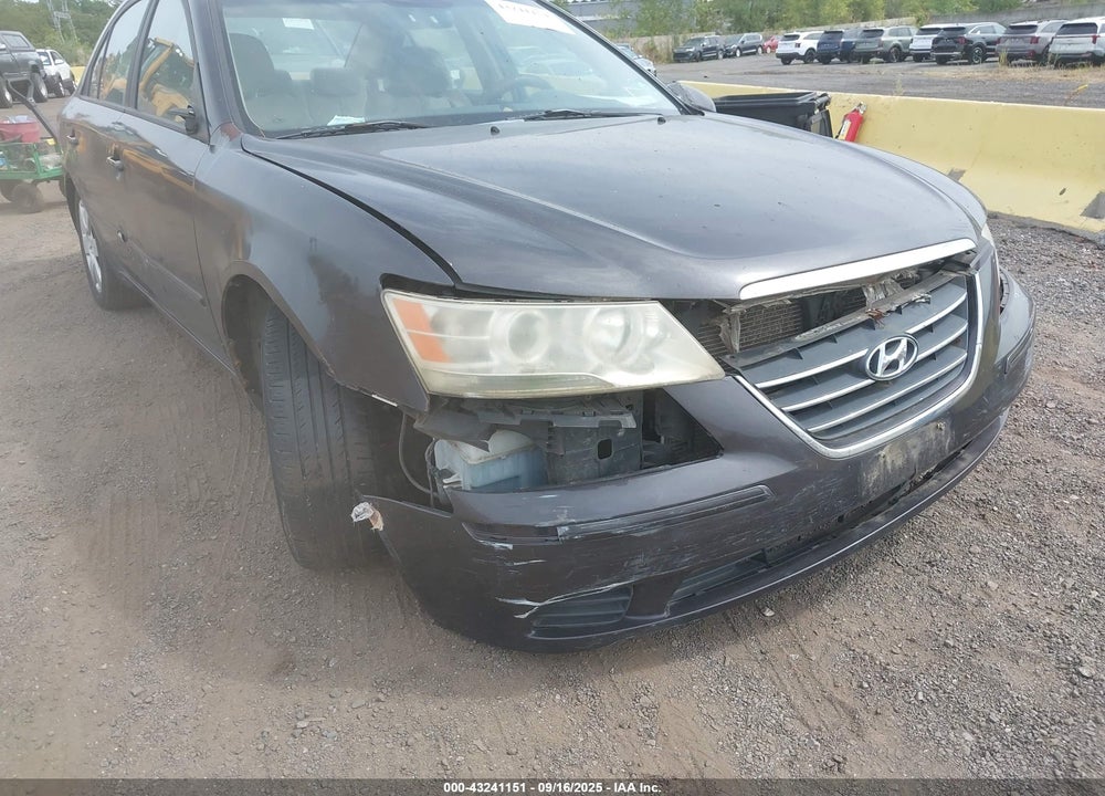 2010 HYUNDAI SONATA VIN: 5NPET4AC4AH589149