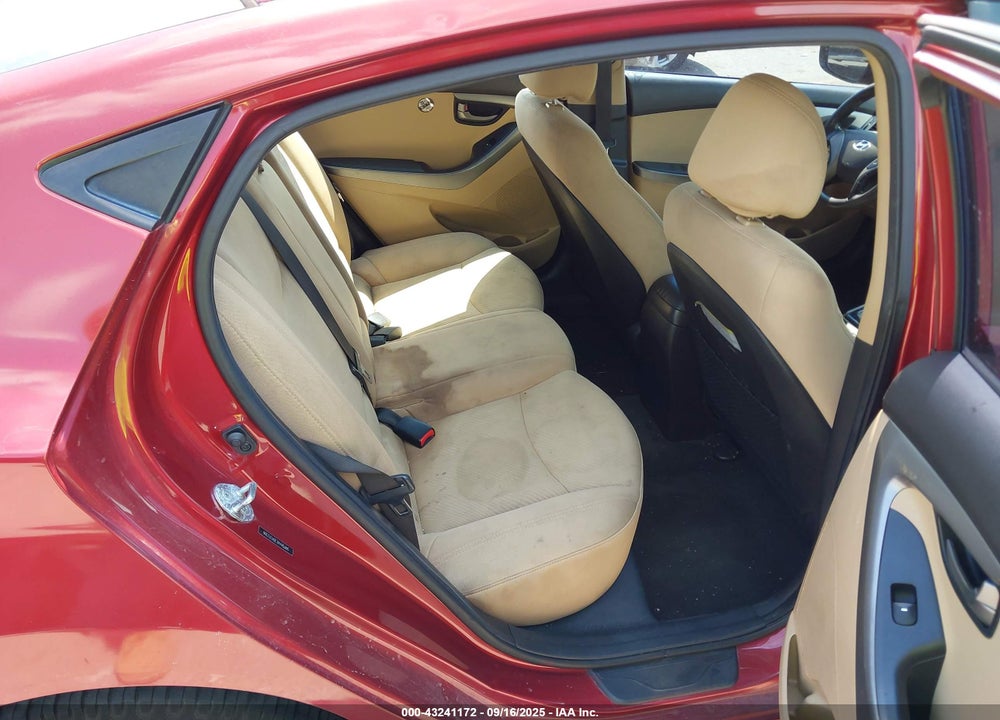 2013 HYUNDAI ELANTRA VIN: 5NPDH4AE3DH312396