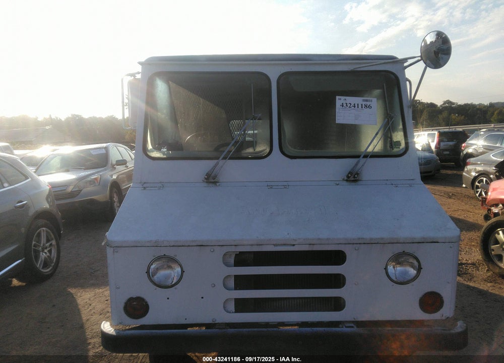1983 AMERICAN MOTORS CHEROKEE VIN: 1UTCF10F8E5293980