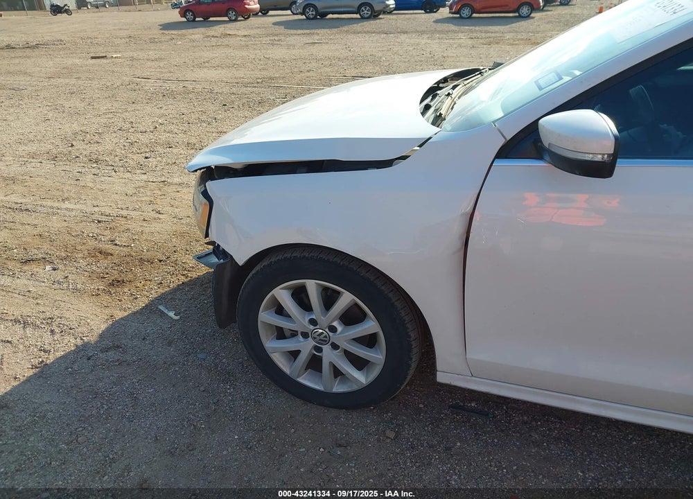2013 VOLKSWAGEN JETTA VIN: 3VWDP7AJ5DM393071