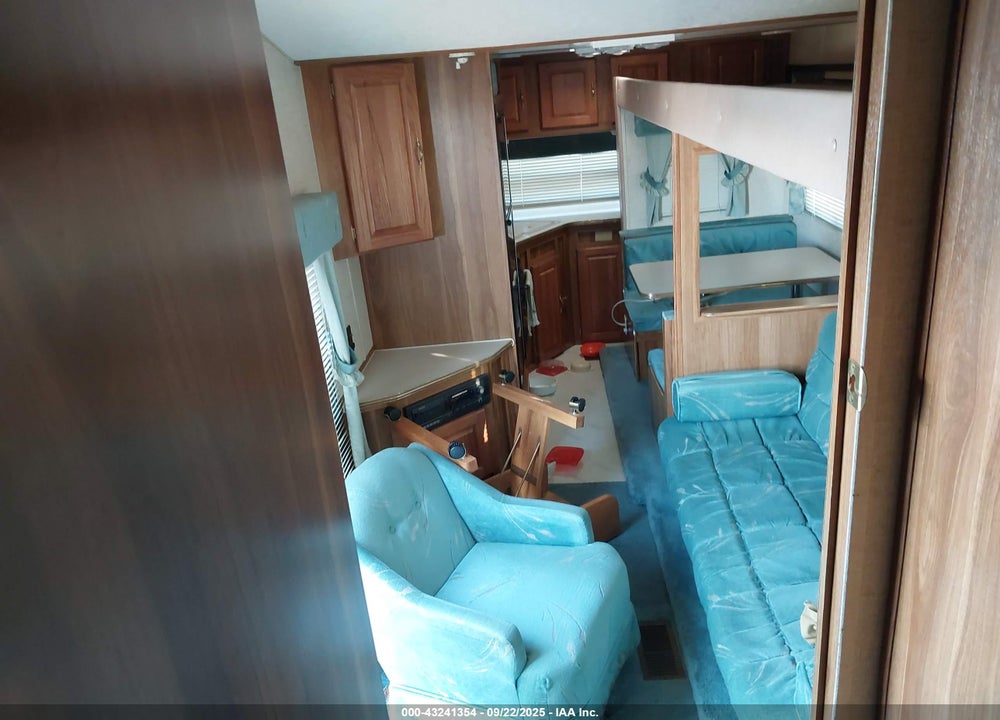 1994 COBRA SAND PIPER 30FT CAMPER 5TH WHEE VIN: 1CATP29WXRC002374