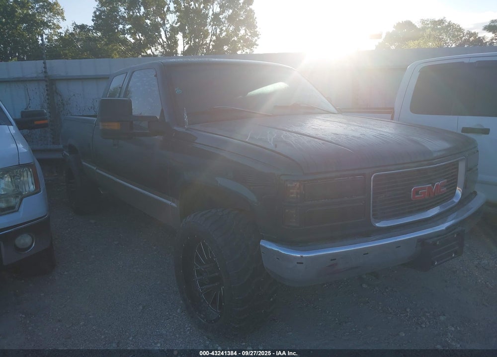1996 GMC SIERRA K1500 VIN: 2GTEK19R3T1544136