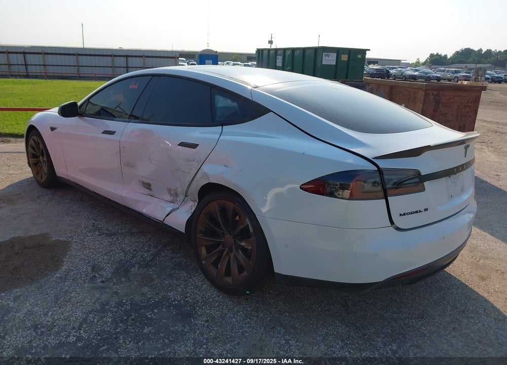 2015 TESLA MODEL S 70D/85D/P85D VIN: 5YJSA1S22FF082785