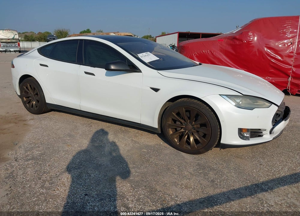2015 TESLA MODEL S 70D/85D/P85D VIN: 5YJSA1S22FF082785