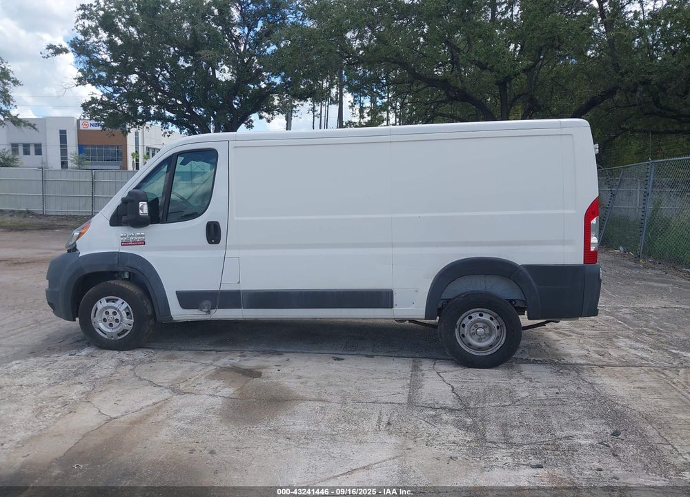 2016 RAM PROMASTER 1500 LOW ROOF VIN: 3C6TRVAGXGE117895
