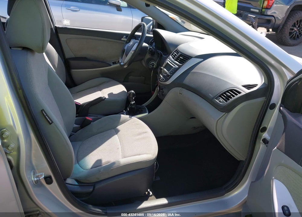 2013 HYUNDAI ACCENT VIN: KMHCT4AE7DU397321