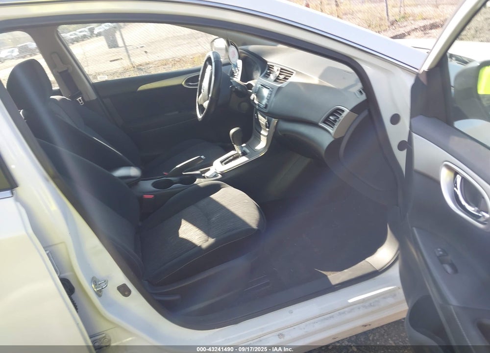 2015 NISSAN SENTRA VIN: 3N1AB7AP3FY284020