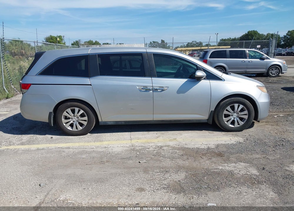 2015 HONDA ODYSSEY VIN: 5FNRL5H46FB032366