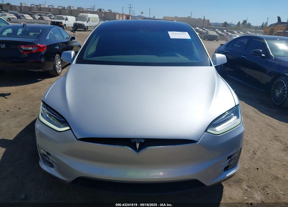 2016 TESLA MODEL X VIN: 5YJXCBE4XGF007823