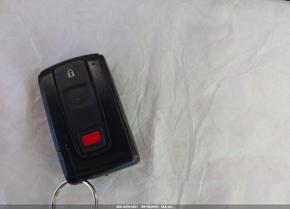2007 TOYOTA PRIUS VIN: JTDKB20U677592040