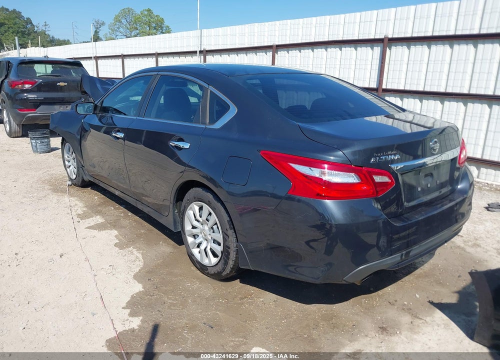 2017 NISSAN ALTIMA VIN: 1N4AL3AP6HN304169
