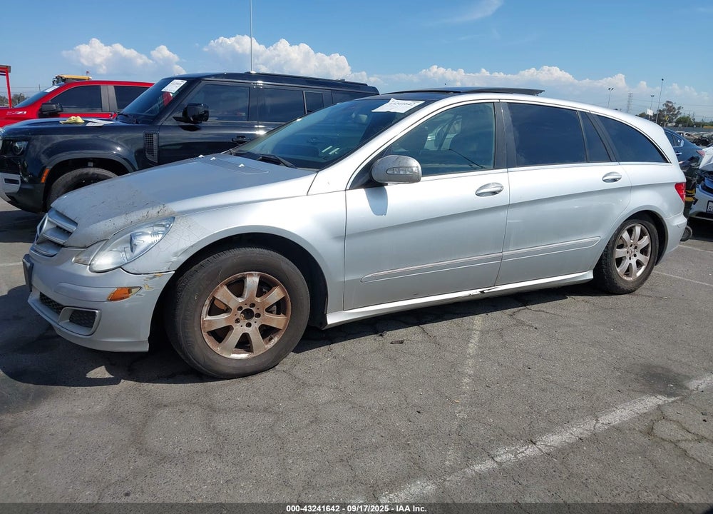 2007 MERCEDES-BENZ R 350 4MATIC VIN: 4JGCB65E17A044863