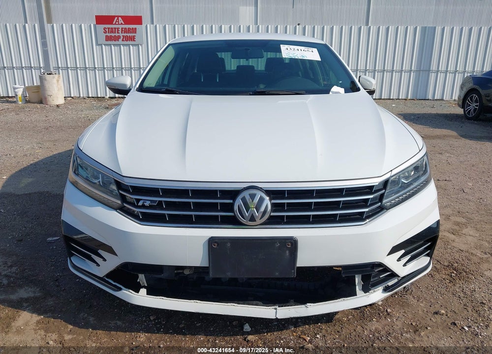2017 VOLKSWAGEN PASSAT 1.8T R-LINE VIN: 1VWDT7A39HC066841