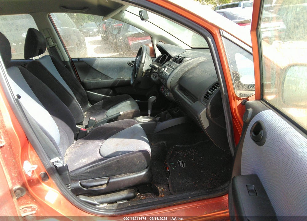 2007 HONDA FIT SPORT VIN: JHMGD38677S022586