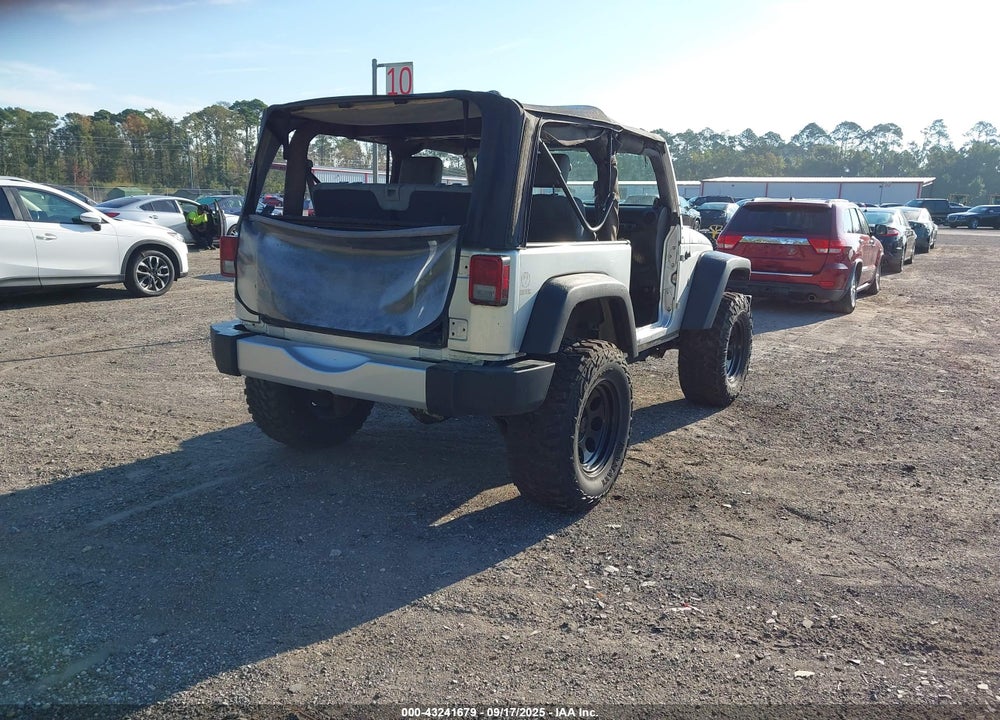 2009 JEEP WRANGLER / VIN: 1J4FA24199L767650