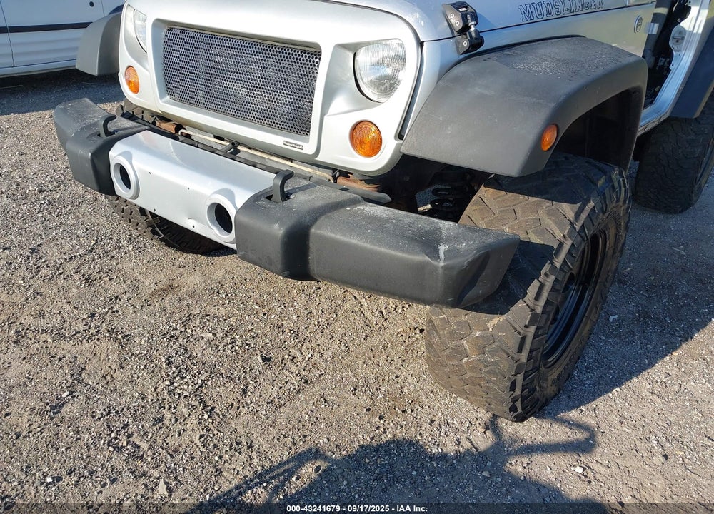 2009 JEEP WRANGLER / VIN: 1J4FA24199L767650